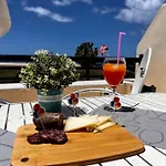 Apartament Perla Marina *